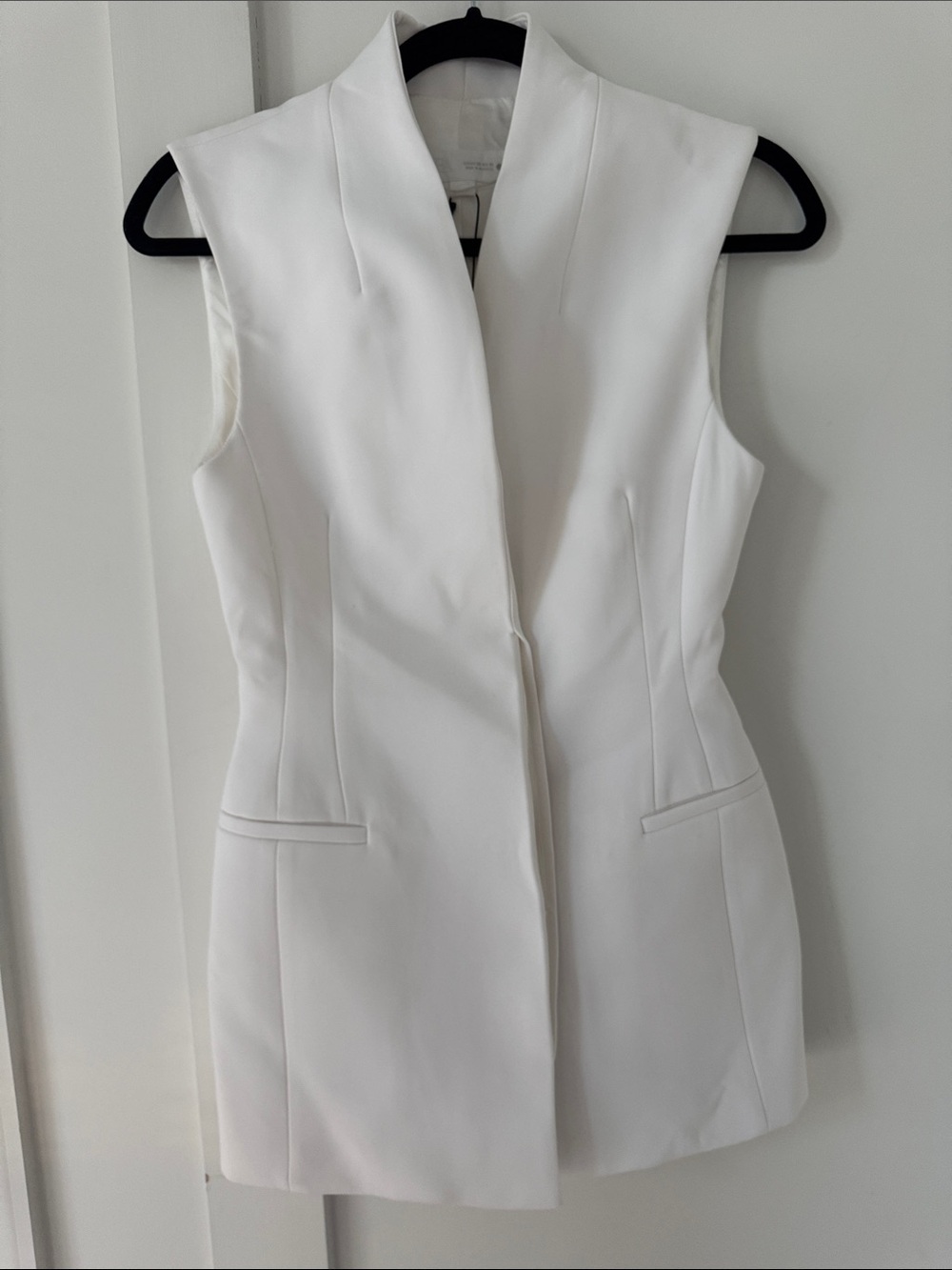 NWT Zara Viral White Sleeveless Waistcoat Size XS - Picture 2 of 9